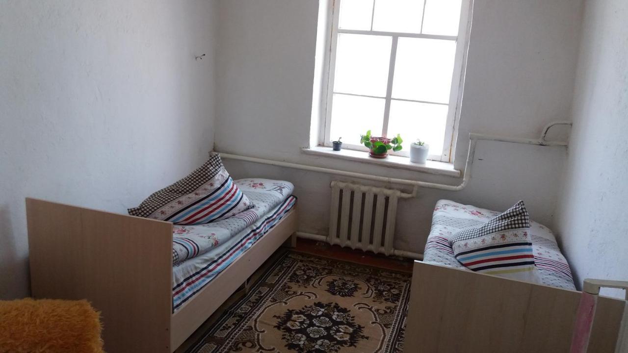 Happy Hostel In Kochkor Dış mekan fotoğraf