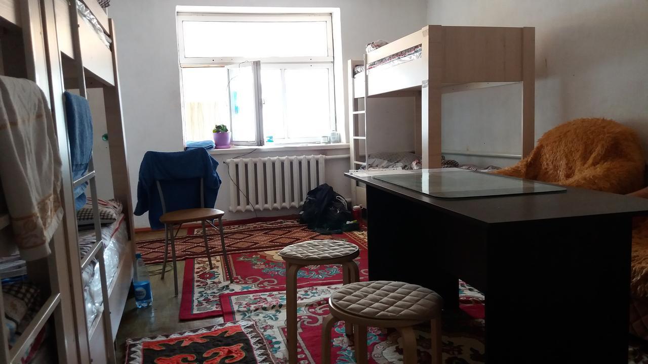 Happy Hostel In Kochkor Dış mekan fotoğraf